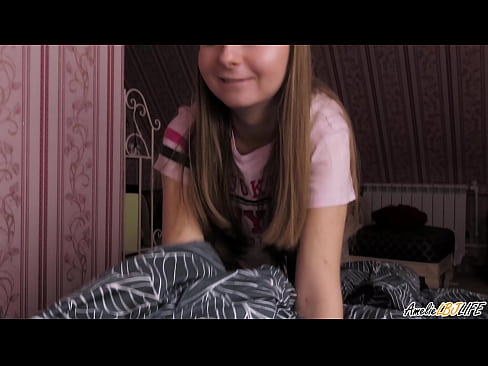 ❤️ બ્લોન્ડી તેના BFF ને ઊંડાણપૂર્વક ચૂસે છે અને તેના મોંમાં કમ મેળવે છે ગુદા વિડીયો gu.porn-milf300.ru પર